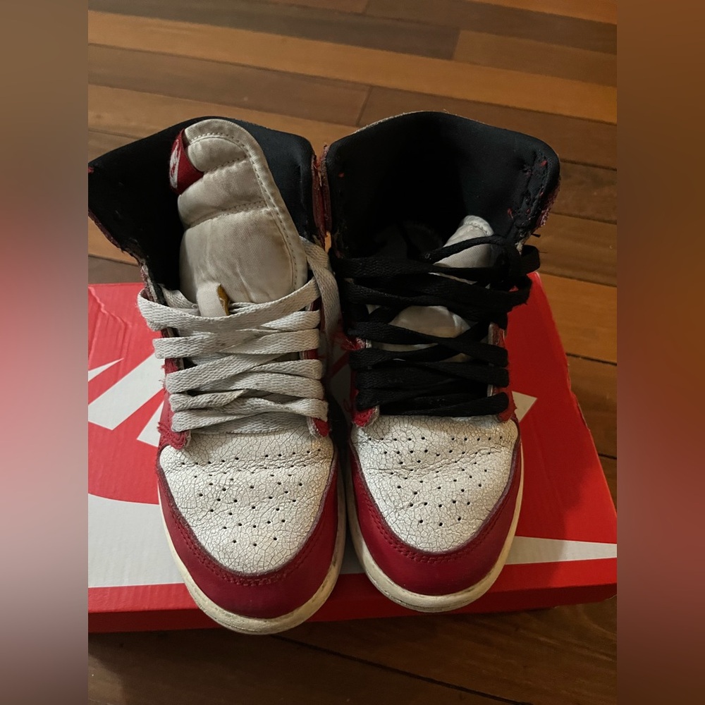 Air Jordan Retro 1 “Lost & Found” sz 2Y used